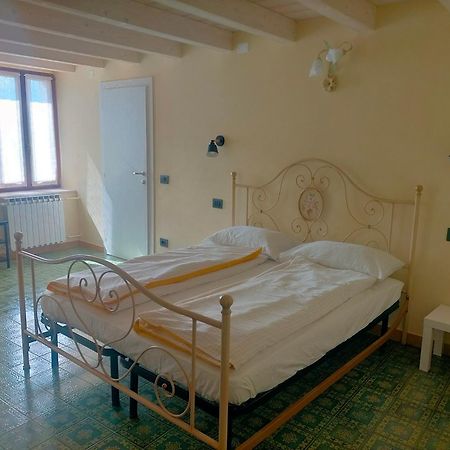 Ca' del Laki Villa Caprino Veronese Bagian luar foto